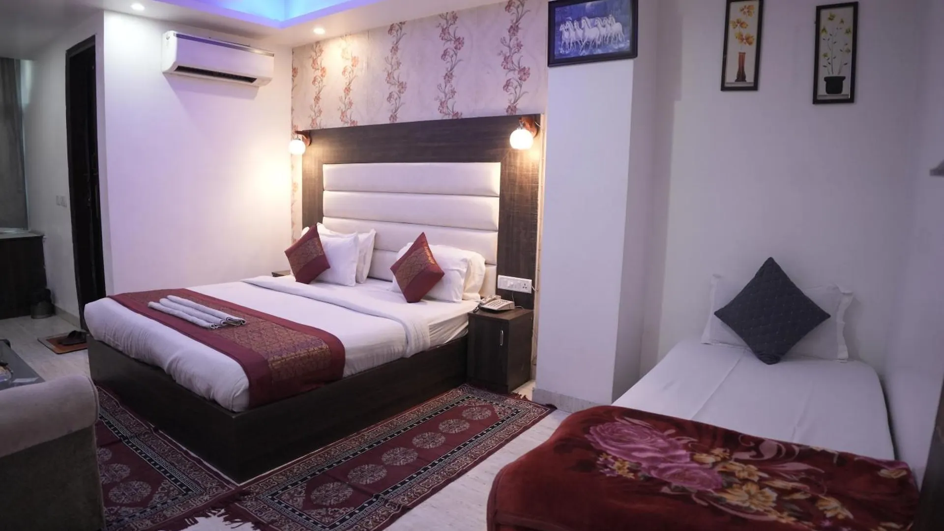 *****  Hotel Raj Palace - Igi Airport Delhi New Delhi India