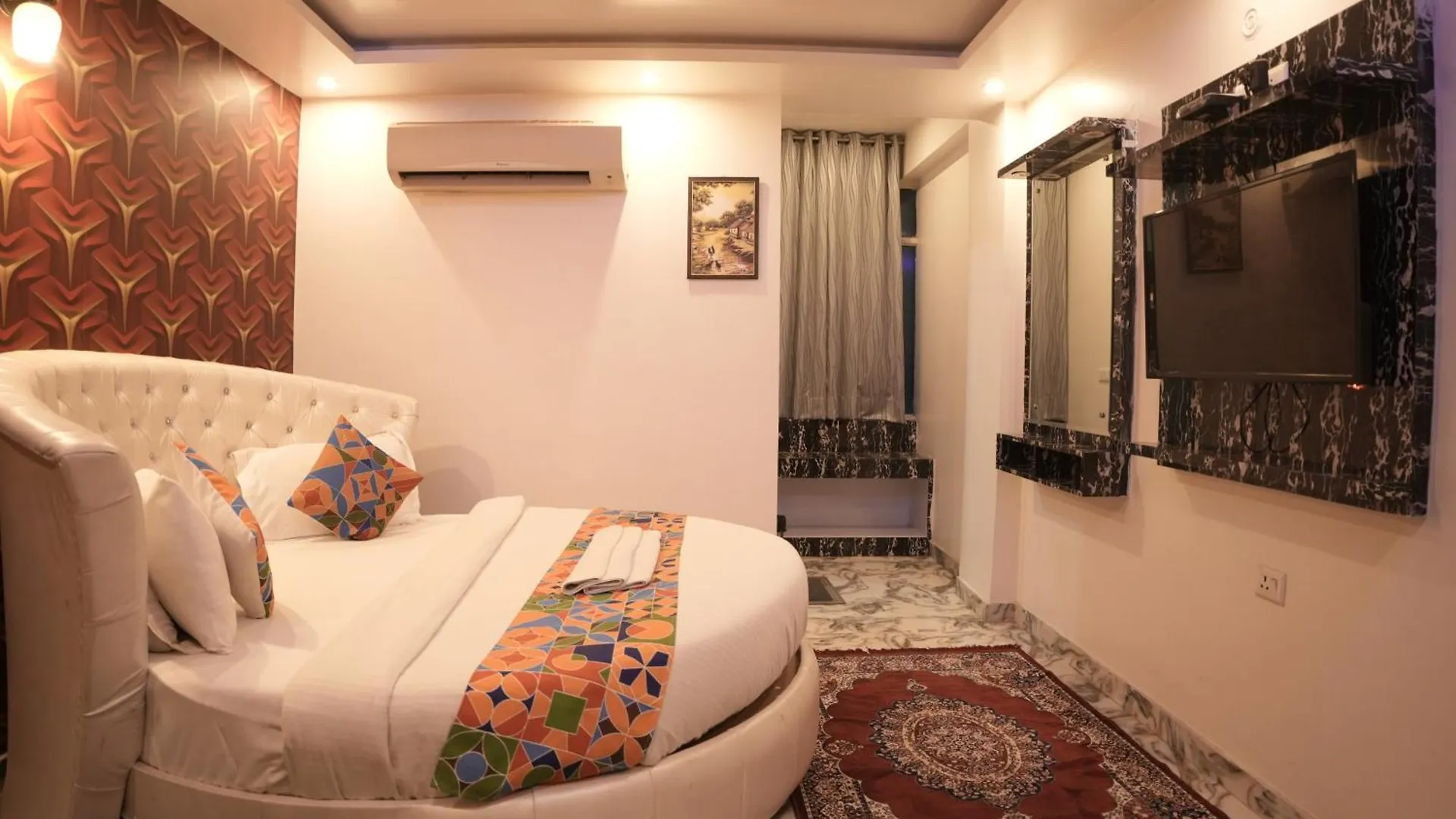Hotel Raj Palace - Igi Airport Delhi New Delhi