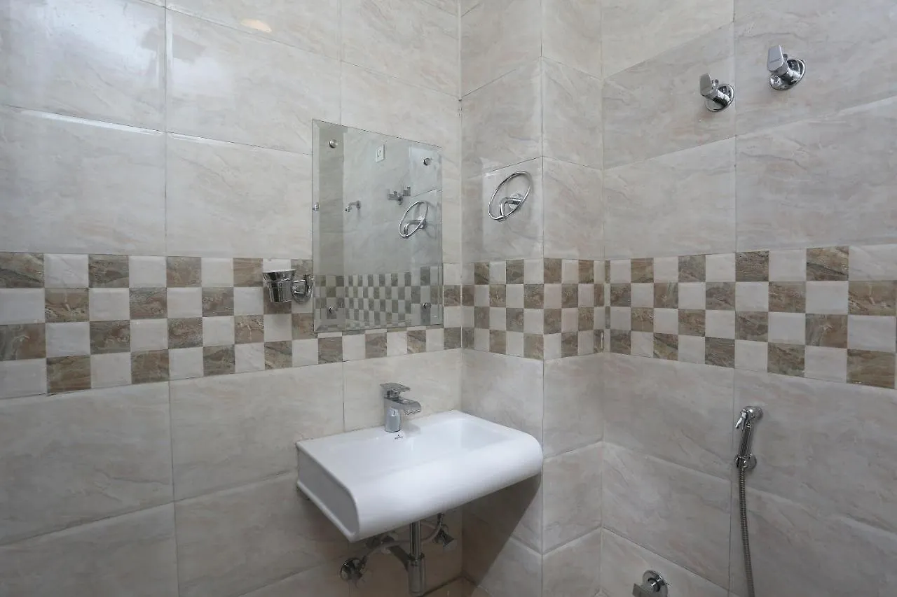 Hotel Raj Palace - Igi Airport Delhi New Delhi